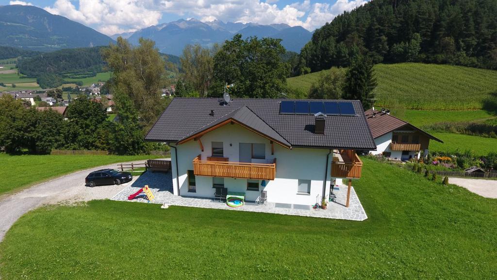 Ferienwohnungen Schlosshausl San Lorenzo di Sebato Zewnętrze zdjęcie