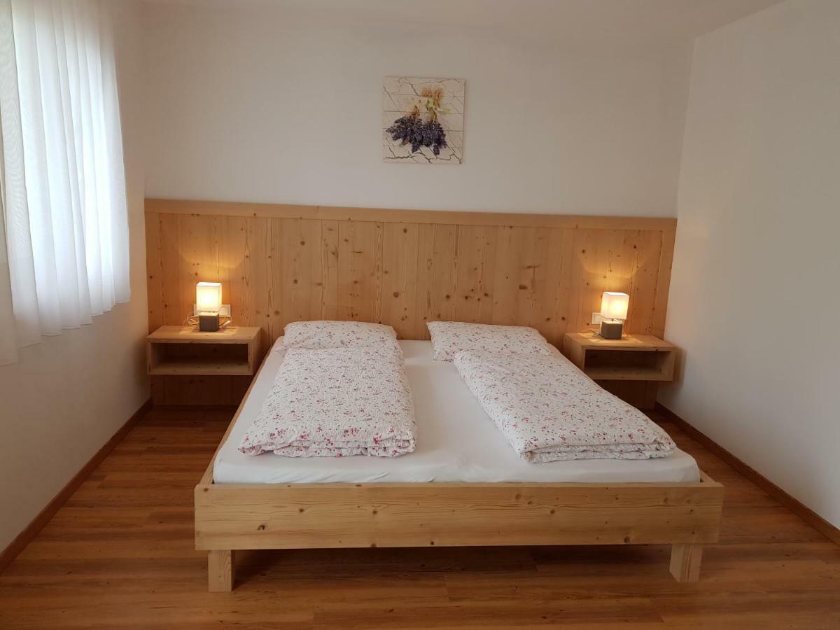 Ferienwohnungen Schlosshaeusl San Lorenzo di Sebato Zewnętrze zdjęcie